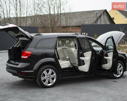 Черный Фиат Фримонт, объемом двигателя 1.96 л и пробегом 206 тыс. км за 11500 $, фото 29 на Automoto.ua