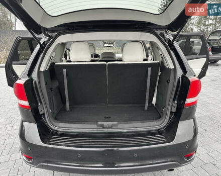 Черный Фиат Фримонт, объемом двигателя 1.96 л и пробегом 206 тыс. км за 12000 $, фото 81 на Automoto.ua