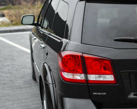 Черный Фиат Фримонт, объемом двигателя 1.96 л и пробегом 206 тыс. км за 11500 $, фото 23 на Automoto.ua