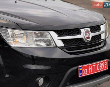 Черный Фиат Фримонт, объемом двигателя 2 л и пробегом 136 тыс. км за 15500 $, фото 2 на Automoto.ua