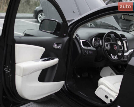 Черный Фиат Фримонт, объемом двигателя 1.96 л и пробегом 206 тыс. км за 11500 $, фото 31 на Automoto.ua