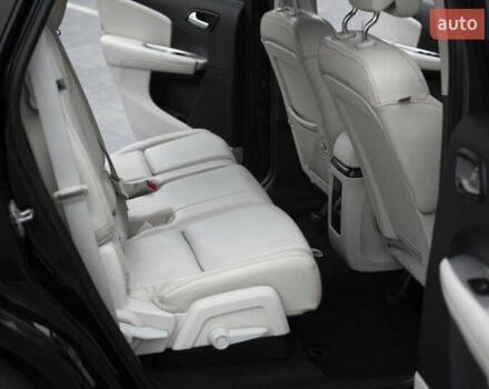 Черный Фиат Фримонт, объемом двигателя 1.96 л и пробегом 206 тыс. км за 11500 $, фото 62 на Automoto.ua