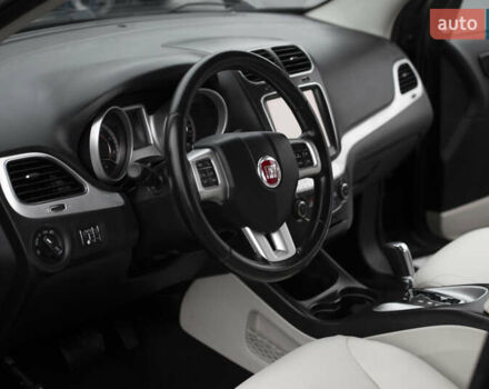 Черный Фиат Фримонт, объемом двигателя 1.96 л и пробегом 206 тыс. км за 12000 $, фото 42 на Automoto.ua