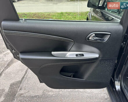 Черный Фиат Фримонт, объемом двигателя 2 л и пробегом 232 тыс. км за 13400 $, фото 45 на Automoto.ua