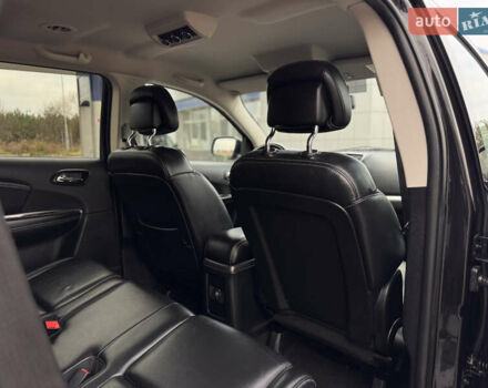 Черный Фиат Фримонт, объемом двигателя 2 л и пробегом 136 тыс. км за 15500 $, фото 44 на Automoto.ua