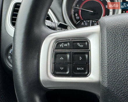 Черный Фиат Фримонт, объемом двигателя 1.96 л и пробегом 119 тыс. км за 15700 $, фото 24 на Automoto.ua