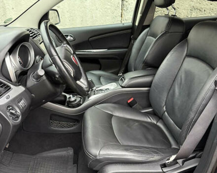 Чорний Фіат Фрімонт, об'ємом двигуна 1.96 л та пробігом 181 тис. км за 14200 $, фото 12 на Automoto.ua