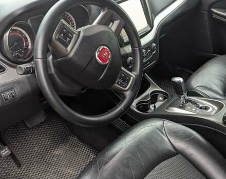 Черный Фиат Фримонт, объемом двигателя 1.96 л и пробегом 175 тыс. км за 15500 $, фото 16 на Automoto.ua