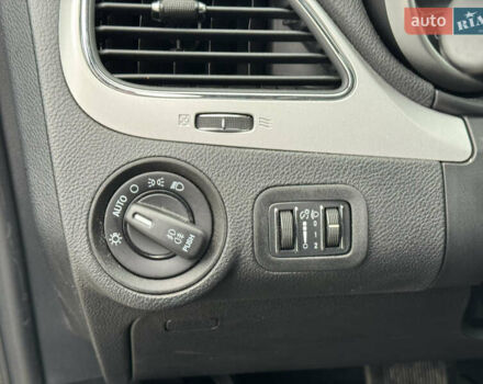 Черный Фиат Фримонт, объемом двигателя 1.96 л и пробегом 119 тыс. км за 15700 $, фото 20 на Automoto.ua