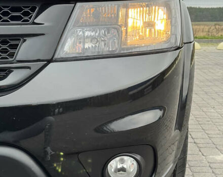 Черный Фиат Фримонт, объемом двигателя 1.96 л и пробегом 119 тыс. км за 15700 $, фото 3 на Automoto.ua