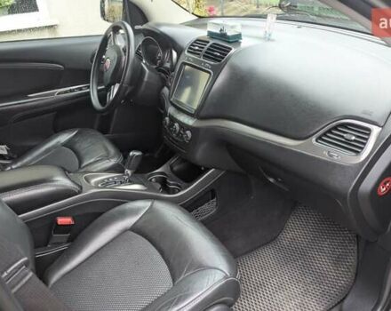 Черный Фиат Фримонт, объемом двигателя 1.96 л и пробегом 175 тыс. км за 15500 $, фото 2 на Automoto.ua