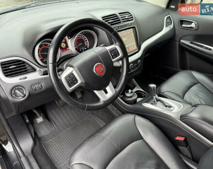 Чорний Фіат Фрімонт, об'ємом двигуна 1.96 л та пробігом 181 тис. км за 14200 $, фото 14 на Automoto.ua