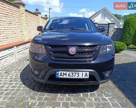 Чорний Фіат Фрімонт, об'ємом двигуна 1.96 л та пробігом 184 тис. км за 13999 $, фото 1 на Automoto.ua