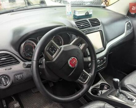 Черный Фиат Фримонт, объемом двигателя 1.96 л и пробегом 175 тыс. км за 15500 $, фото 15 на Automoto.ua