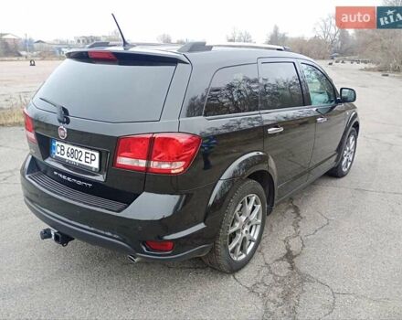 Черный Фиат Фримонт, объемом двигателя 1.96 л и пробегом 243 тыс. км за 13200 $, фото 2 на Automoto.ua