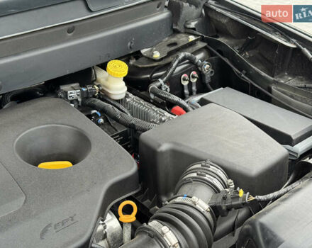 Черный Фиат Фримонт, объемом двигателя 1.96 л и пробегом 119 тыс. км за 15700 $, фото 48 на Automoto.ua