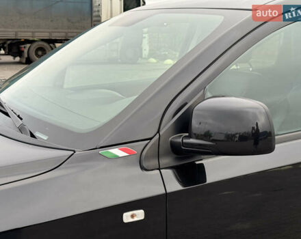 Черный Фиат Фримонт, объемом двигателя 1.96 л и пробегом 119 тыс. км за 15700 $, фото 13 на Automoto.ua