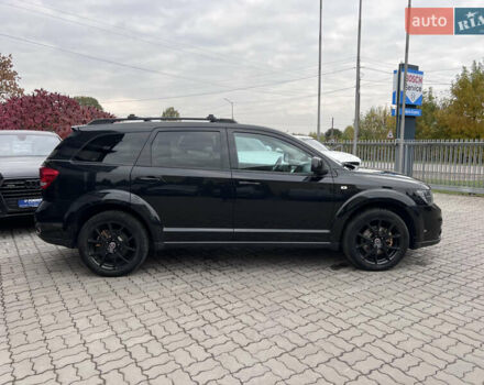 Черный Фиат Фримонт, объемом двигателя 1.96 л и пробегом 252 тыс. км за 15990 $, фото 1 на Automoto.ua