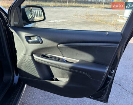 Чорний Фіат Фрімонт, об'ємом двигуна 2 л та пробігом 178 тис. км за 15500 $, фото 20 на Automoto.ua