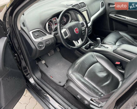 Черный Фиат Фримонт, объемом двигателя 1.96 л и пробегом 252 тыс. км за 15990 $, фото 13 на Automoto.ua