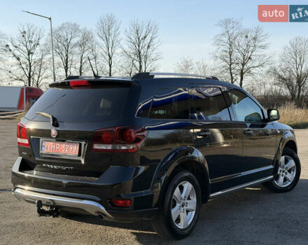 Чорний Фіат Фрімонт, об'ємом двигуна 2 л та пробігом 178 тис. км за 15500 $, фото 3 на Automoto.ua