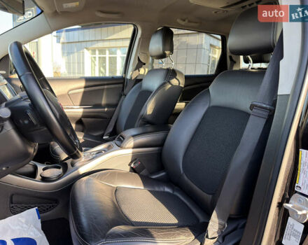 Чорний Фіат Фрімонт, об'ємом двигуна 2 л та пробігом 178 тис. км за 15500 $, фото 19 на Automoto.ua