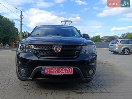 Фиат Фримонт 2015 в Ивано-Франковске на Automoto.ua Черный Фиат Фримонт, объемом двигателя 2 л и пробегом 234 тыс. км за 14850 $, фото 1 на Automoto.ua