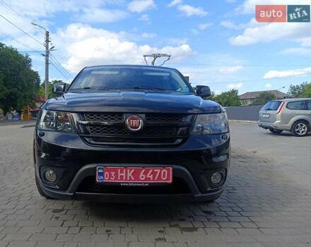 Черный Фиат Фримонт, объемом двигателя 2 л и пробегом 234 тыс. км за 14850 $, фото 1 на Automoto.ua