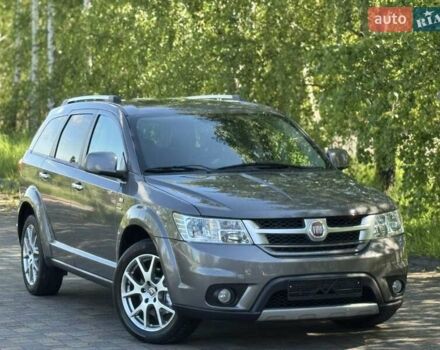 Коричневый Фиат Фримонт, объемом двигателя 2 л и пробегом 166 тыс. км за 14800 $, фото 4 на Automoto.ua