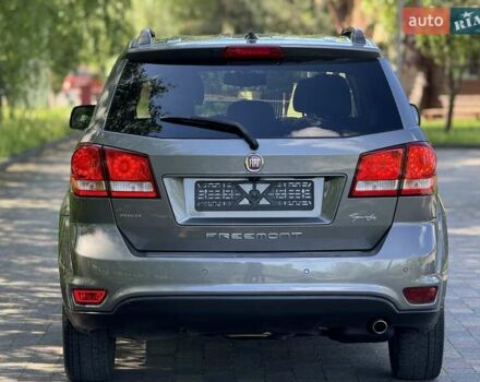 Коричневый Фиат Фримонт, объемом двигателя 2 л и пробегом 166 тыс. км за 14800 $, фото 8 на Automoto.ua