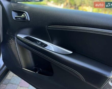 Коричневый Фиат Фримонт, объемом двигателя 2 л и пробегом 166 тыс. км за 14800 $, фото 49 на Automoto.ua