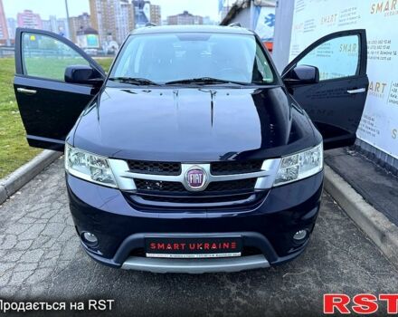 Фиат Фримонт, объемом двигателя 2 л и пробегом 135 тыс. км за 12950 $, фото 4 на Automoto.ua