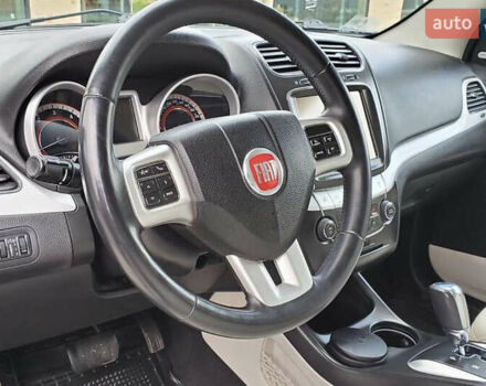 Фиат Фримонт, объемом двигателя 1.96 л и пробегом 230 тыс. км за 12500 $, фото 45 на Automoto.ua