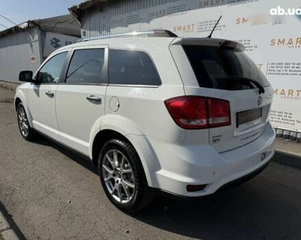 Фиат Фримонт, объемом двигателя 2 л и пробегом 157 тыс. км за 13500 $, фото 5 на Automoto.ua