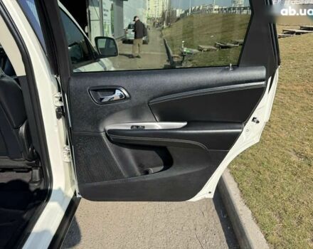 Фиат Фримонт, объемом двигателя 2 л и пробегом 157 тыс. км за 13500 $, фото 27 на Automoto.ua