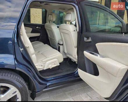 Фиат Фримонт, объемом двигателя 1.96 л и пробегом 230 тыс. км за 12500 $, фото 4 на Automoto.ua