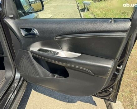 Фиат Фримонт, объемом двигателя 2 л и пробегом 228 тыс. км за 13000 $, фото 15 на Automoto.ua