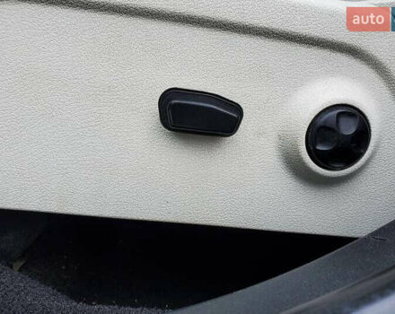 Фиат Фримонт, объемом двигателя 1.96 л и пробегом 230 тыс. км за 12500 $, фото 40 на Automoto.ua