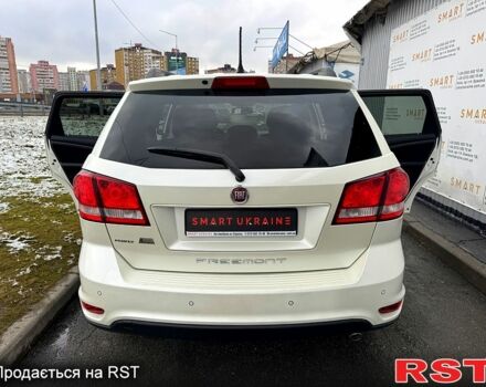 Фіат Фрімонт, об'ємом двигуна 2 л та пробігом 183 тис. км за 15550 $, фото 8 на Automoto.ua