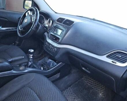 Серый Фиат Фримонт, объемом двигателя 2 л и пробегом 299 тыс. км за 9100 $, фото 1 на Automoto.ua