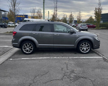 Сірий Фіат Фрімонт, об'ємом двигуна 1.96 л та пробігом 207 тис. км за 11628 $, фото 5 на Automoto.ua