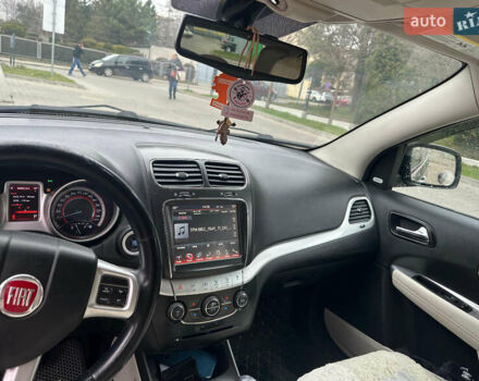Серый Фиат Фримонт, объемом двигателя 1.96 л и пробегом 296 тыс. км за 10700 $, фото 6 на Automoto.ua