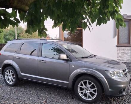 Фиат Фримонт 2012 в Луцке на Automoto.ua Серый Фиат Фримонт, объемом двигателя 1.96 л и пробегом 234 тыс. км за 10500 $, фото 6 на Automoto.ua