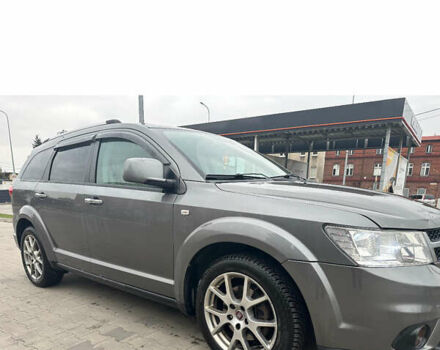 Серый Фиат Фримонт, объемом двигателя 1.96 л и пробегом 296 тыс. км за 10700 $, фото 1 на Automoto.ua