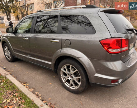 Серый Фиат Фримонт, объемом двигателя 2 л и пробегом 279 тыс. км за 9800 $, фото 3 на Automoto.ua