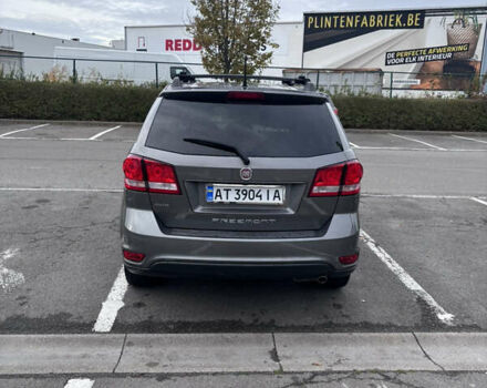 Сірий Фіат Фрімонт, об'ємом двигуна 1.96 л та пробігом 207 тис. км за 11628 $, фото 3 на Automoto.ua