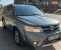 Серый Фиат Фримонт, объемом двигателя 1.96 л и пробегом 254 тыс. км за 11000 $, фото 1 на Automoto.ua