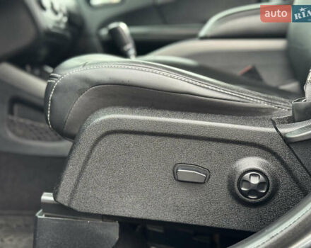 Серый Фиат Фримонт, объемом двигателя 0 л и пробегом 209 тыс. км за 14750 $, фото 40 на Automoto.ua