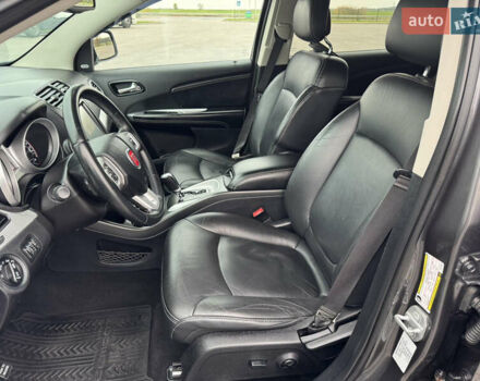 Серый Фиат Фримонт, объемом двигателя 0 л и пробегом 209 тыс. км за 14750 $, фото 41 на Automoto.ua