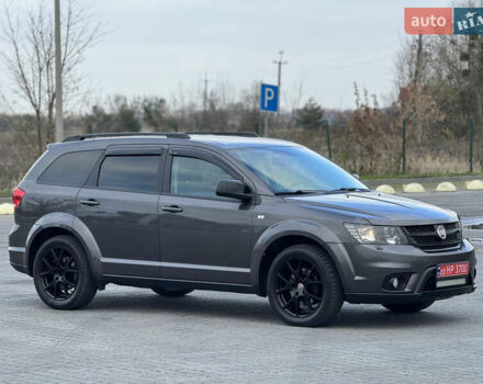 Серый Фиат Фримонт, объемом двигателя 0 л и пробегом 209 тыс. км за 14750 $, фото 24 на Automoto.ua